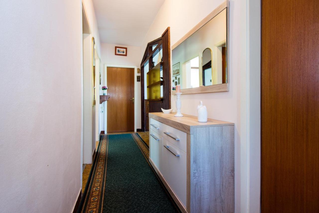 Apartment Gordana Spalato Esterno foto
