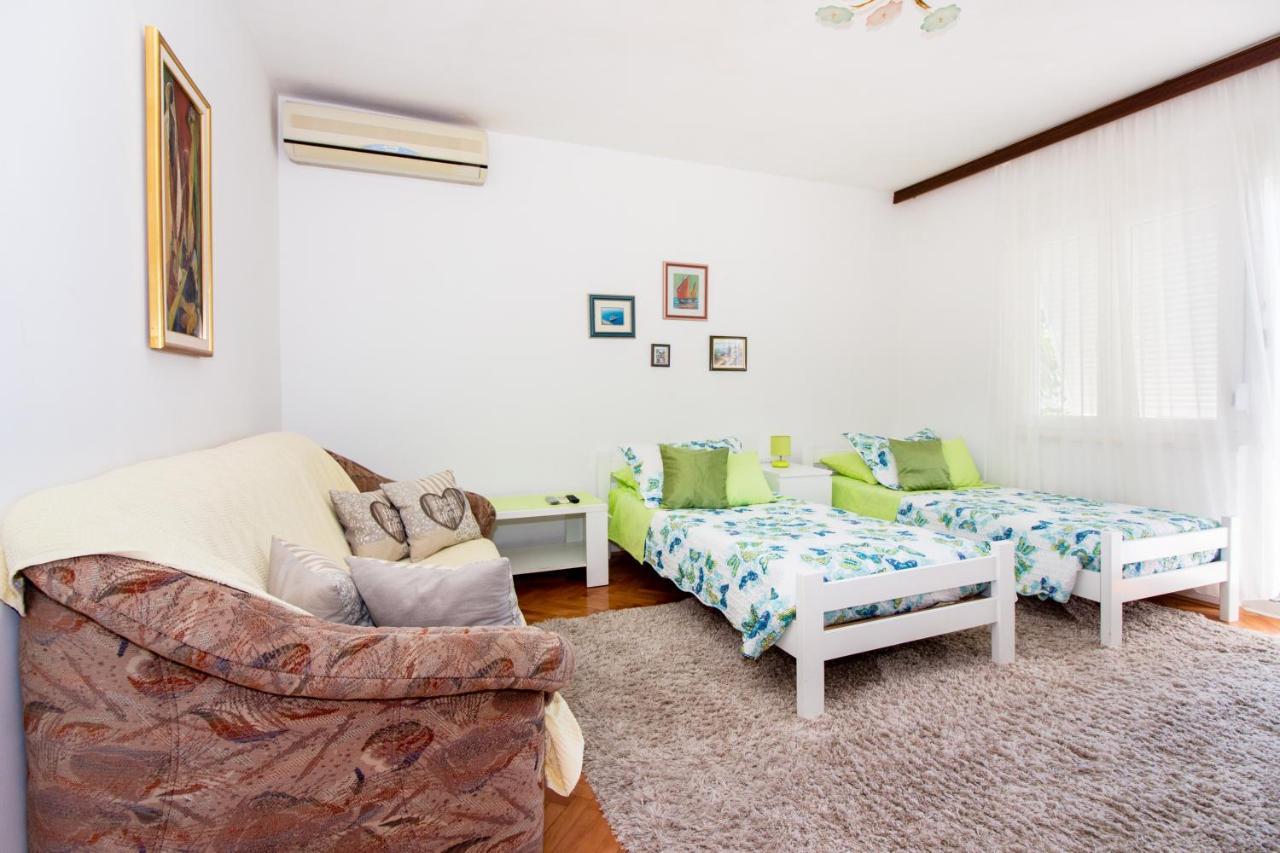 Apartment Gordana Spalato Esterno foto